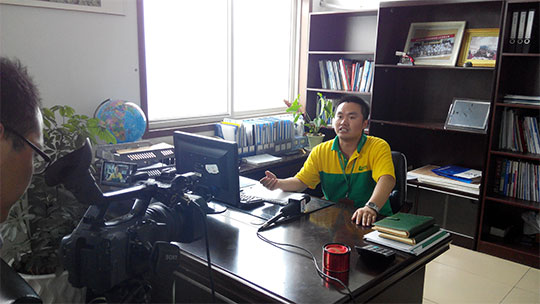 青島電視臺記者來路博環(huán)保采訪